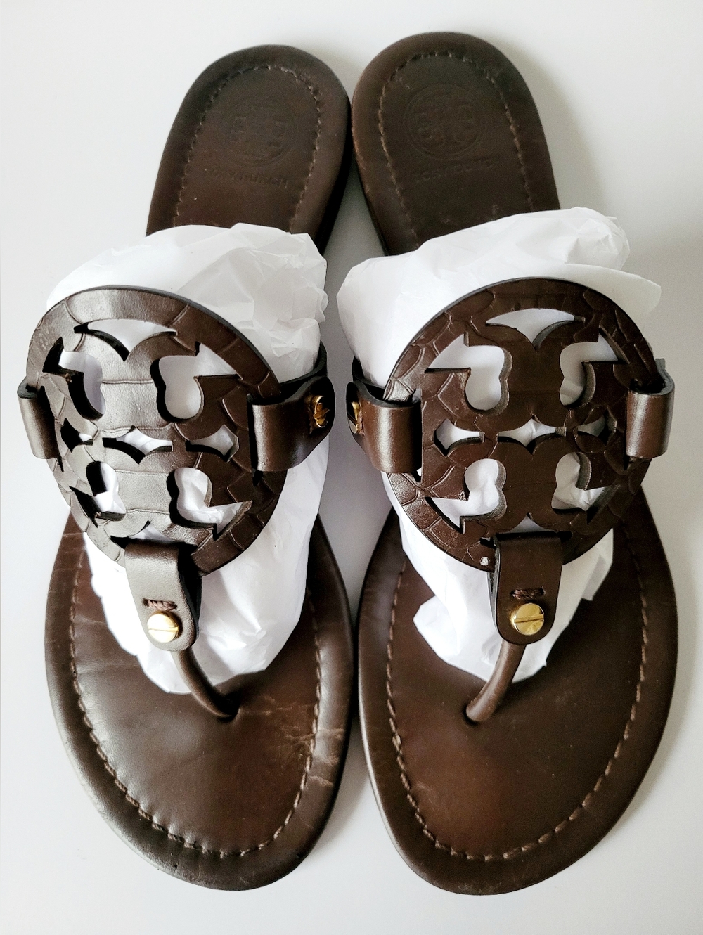 Tory Burch Miller Brown Chocolate Leather Logo Thong Sandals US 8.5 - Picture 6 of 16